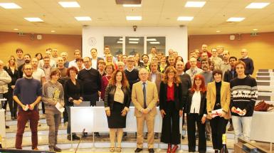 Foto di gruppo per i 20 anni del Dipartimento di Fisica